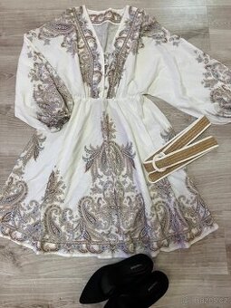 Krásné nové šaty