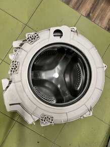 Repasovaná prací vana Indesit 482000032080