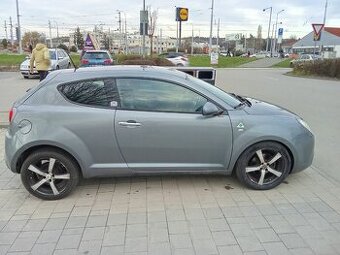 Alfa Romeo Mito 1.3 JTD 70kw 2012 17 alu kola, tk 8/2027