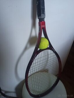 Tenisová raketa