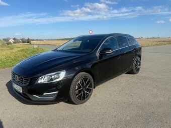 Volvo V60 2,0 D3 Momentum Stk 3/2027 nove pneu i rozvody