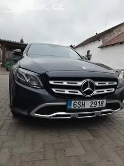Mercedes-Benz E 220d 4Matic,AllTerrain,Tažné,Webasto,Kamera.