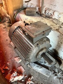 Elektromotor MEZ Frenštát 7,5 kW – litinový, 380 V