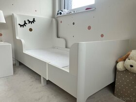 Prodlužovací postel Busunge Ikea bílá