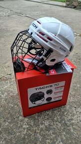 Hokejová helma CCM zamluveno