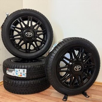 NOVÁ TOYOTA AYGO 4x100 R15 ET35+ZIMNÍ 165/60R15 8,5mm BLACK