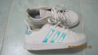 Krásné tenisky ADIDAS, vel. 34
