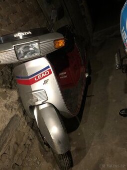 Honda lead 50ccm 1984