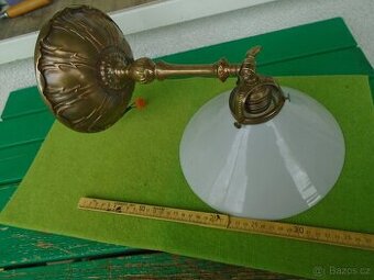 Starožitná nástěnná lampa
