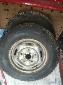 Bridgestone 215/75r16c m+s