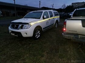 Nissan Navara D40 140kw automat
