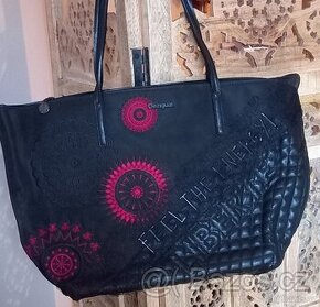 Desigual kabelka - nová