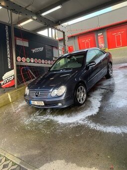 Mercedes clk w209 240i