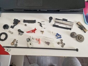 Náhradní a upgrade díly pro airsoft mechabox V2