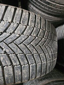 235/50R18 101V Bridgestone WEATHER CONTROL A005