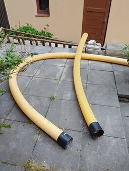 Trubka na svod vody