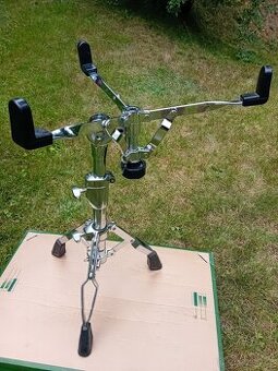 prodám SNARE STAND - Basix - 1