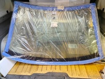 VW PASSAT B5- NOVÉ ORIGINÁL ČELNÍ SKLO