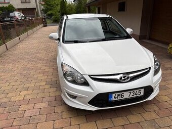 Hyundai i30 1.4i r.v11/2011 naj 79t benzin