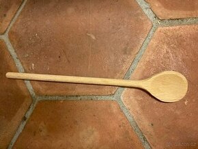 Dřevěné nově vařečky