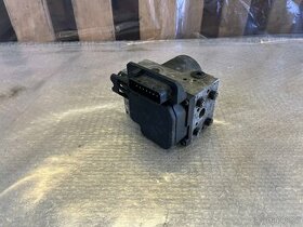 ŘÍDICÍ JEDNOTKA ABS 8E0614111AS