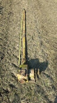 Úhlová převodovka s hřídelí