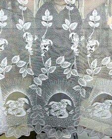 nová záclona Křemílek a Vochomůrka - výška 150cm Tylex