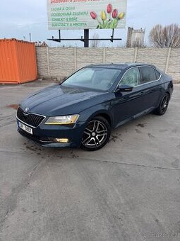 Skoda Superb 3 2016 najeto jen 95 000km 132kw