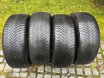235 55 18 R18 celoroční pneumatiky Goodyear