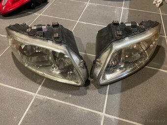 Chrysler voyager predni svetla 01-03