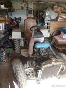 Malotraktor domácí výroby .