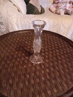 Vázička malá broušená