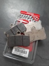 Kawasaki Ninja zx9r..