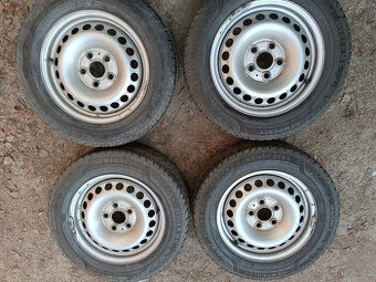 VW T5 T6 - disky 6,5x16 et51 + zimní 205/65/16C DOT2023