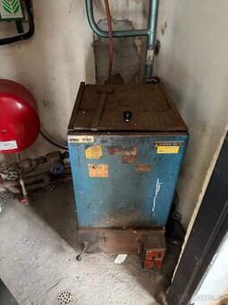 Kotel na pevná paliva DAKON UR21KW