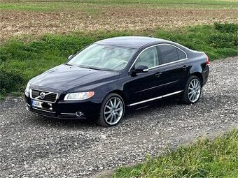 Volvo S80 V8, 2009, 4.4, 232kw
