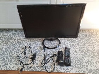 Monitor s TV Samsung vel. 23 palců