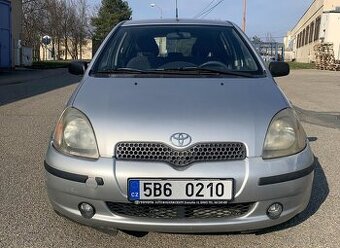 Toyota Yaris 5 dveří 1.3 benzín