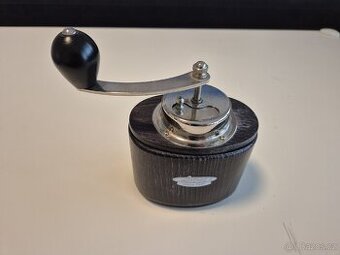 Mlýnek na kafe