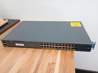 síťový switch Cisco Catalyst 2960-X