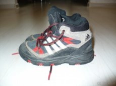 Dětská kotníková obuv zn. Adidas, vel. 24 - 1