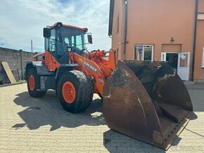 DOOSAN DL250 - 1