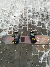 Dětský snowboard 125 cm sleva