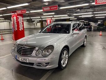 Mercedes-Benz E350 w211