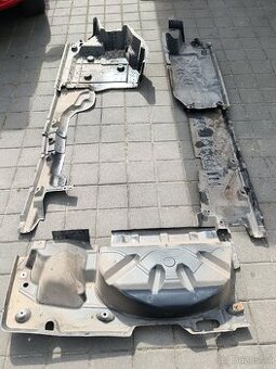 Plasty vw T6 krátký