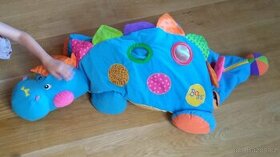 Velký drak - dinosaurus s balónky