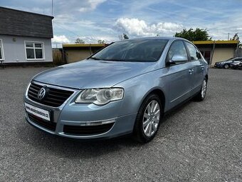VW PASSAT 2,0 TDI - BKP - AUT. KLIMA - NAVI - NOVÁ STK
