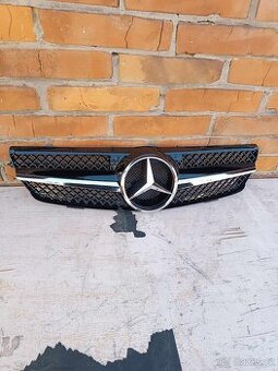 Přední maska pro Mercedes CLK W209/C209/A209, r.v. 02-09