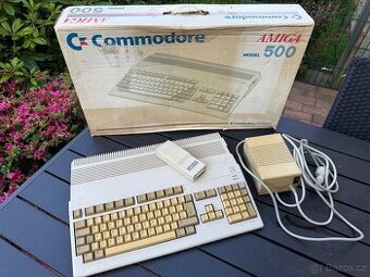 Retro počítač Commodore Amiga 500