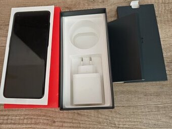 Mobilní telefon OnePlus 10 Pro 5G 12GB/256GB Volcanic Black